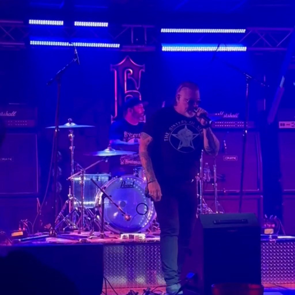 Live band performing onstage at Sixes Tavern in Cartersville, Georgia